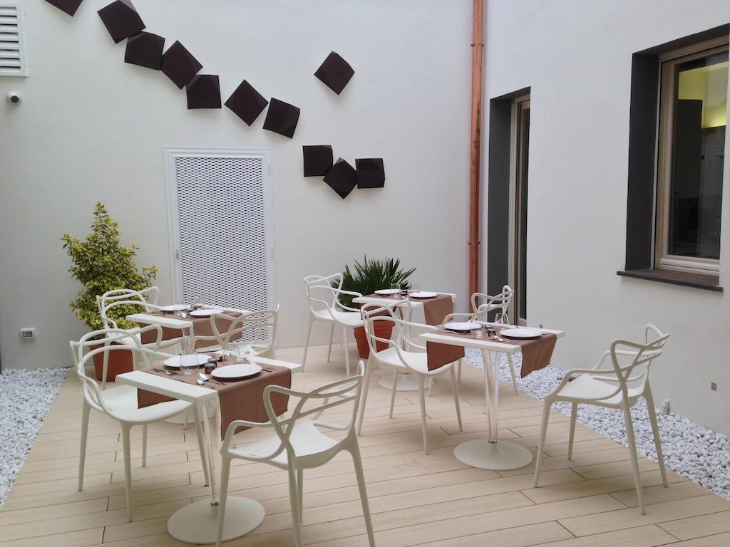 Borgoleoni 18 - Room And Breakfast Феррара Экстерьер фото
